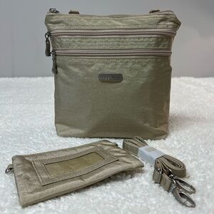 Baggallini Crossbody Bag in Shimmery Taupe Nylon NWOT